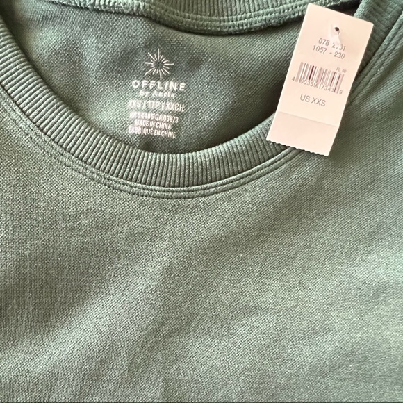 Offline by Aerie Sidewalk Seamless Cropped T-Shirt - Size XXS - Picture 5 of 7